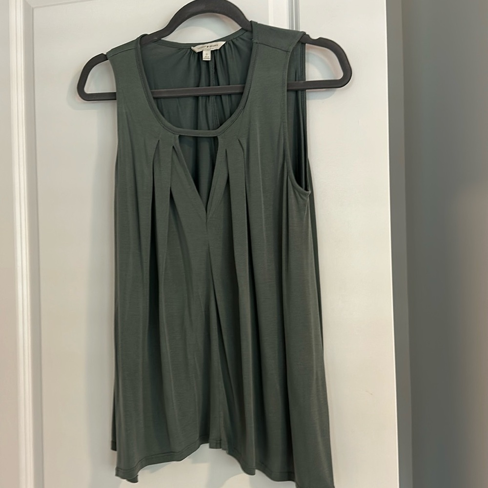 Lucky Brand sage green shirt